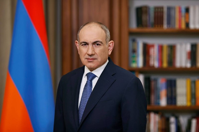 Пашинян в День Конституции призвал к укреплению правового государства в Армении
