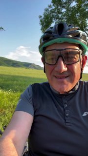Пашинян показал площадку под строительство стадиона в Иджеване
