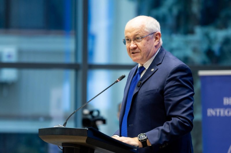 Премьер-министр Молдовы Александр Мунтяну подал в отставку на фоне парламентского кризиса