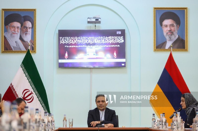 Пашинян на церемонии прощания с Хаменеи: укрепление ирано-армянских связей