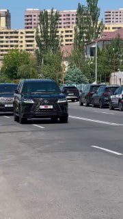 Пашинян посетил строительство «Сквера жизни» в Ботаническом саду Еревана