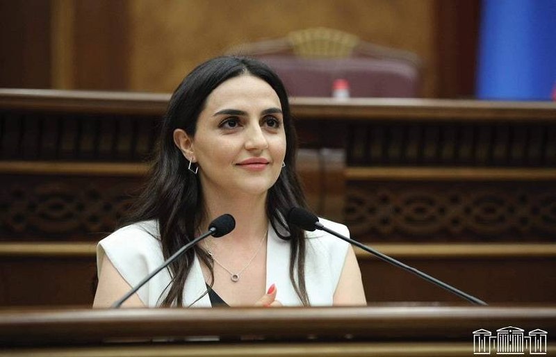 Парламент Армении принял поправки к Избирательному кодексу и закону о референдуме