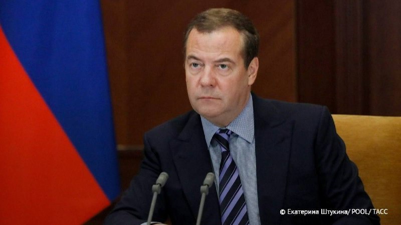 Медведев: Запад беспрецедентно вмешивался в парламентские выборы в Армении, поставив госаппарат на ручное управление