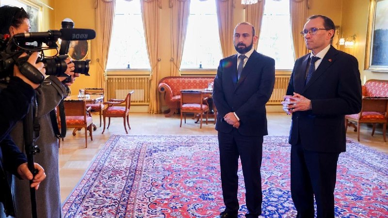 Глава МИД Норвегии Эспен Барт Эйде поздравил премьер-министра Армении Никола Пашиняна на парламентских выборах