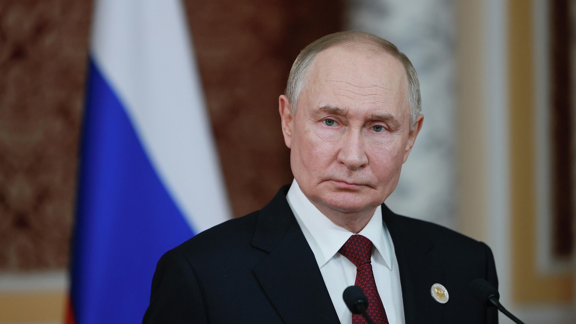 Владимир Путин на официальном мероприятии