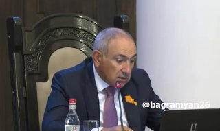 Правительство Армении субсидирует экспорт абрикосов, вина и бренди в июне