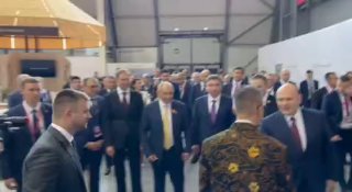 Мишустин представил Пашиняна главе Минпромторга Индонезии на «Иннопром-2026»