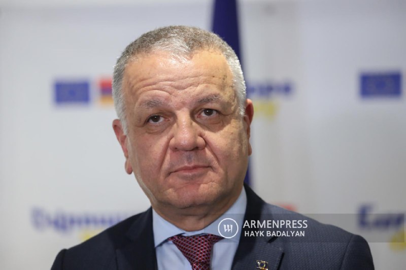 Посол Европейского союза Василис Марагос встречается с армянскими экспортерами в Армении.